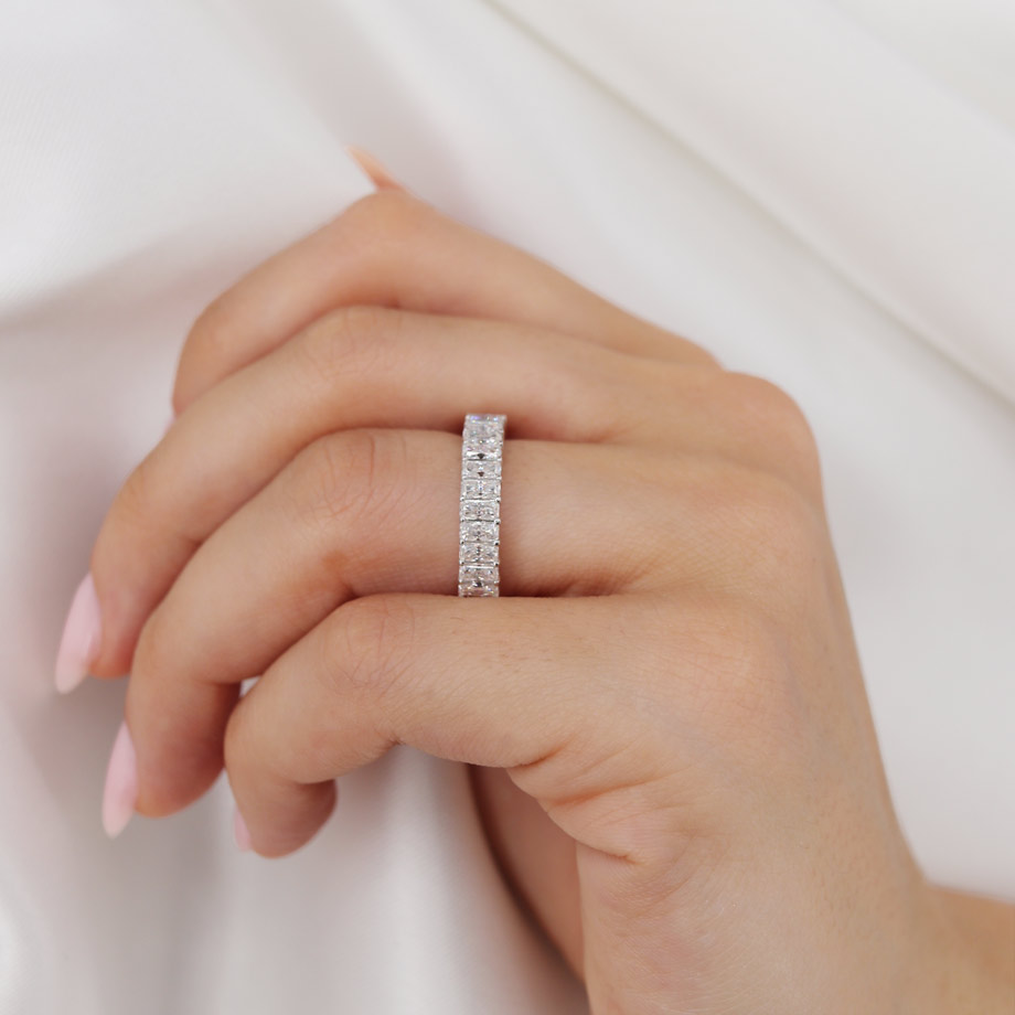 Modern Masculinity: Lily Arkwright Diamond Rings for Men